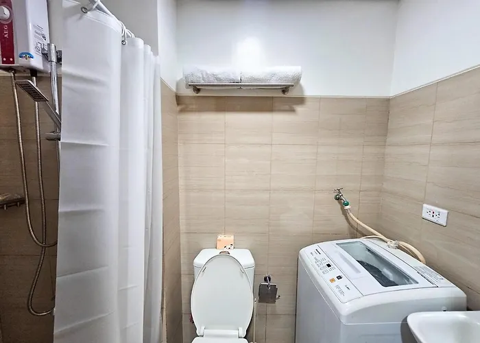 Tokyo Oasis At Shore 1 Residences Tower A, Pasay, Moa * Manila